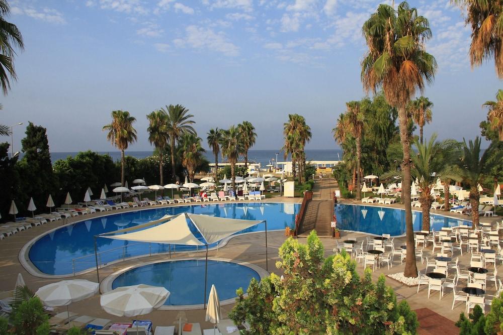 קונאקלי Club Kastalia Holiday Village מראה חיצוני תמונה