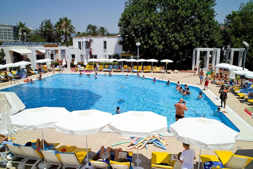 קונאקלי Club Kastalia Holiday Village מראה חיצוני תמונה